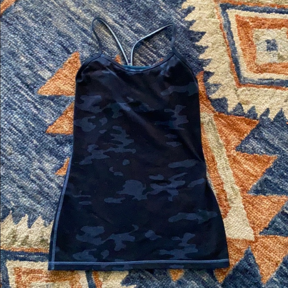 Lululemon sz 4 camo tank